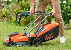 Black & Decker Plæneklipper 2x18V 2,5Ah 33cm Batteri medfølger^ Værktøj & Have