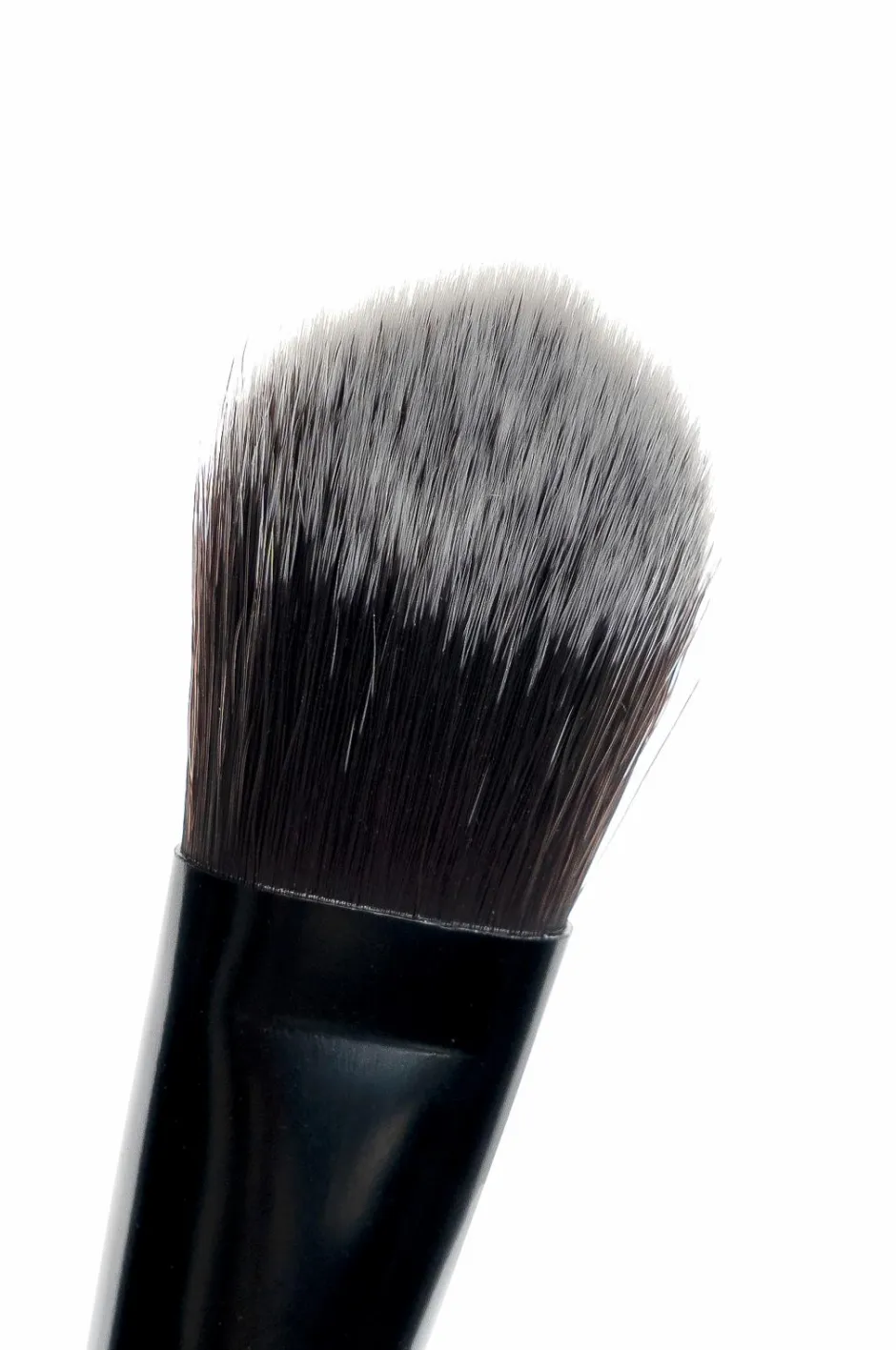 Brushworks No. 1 Foundation Brush^ Makeupbørster