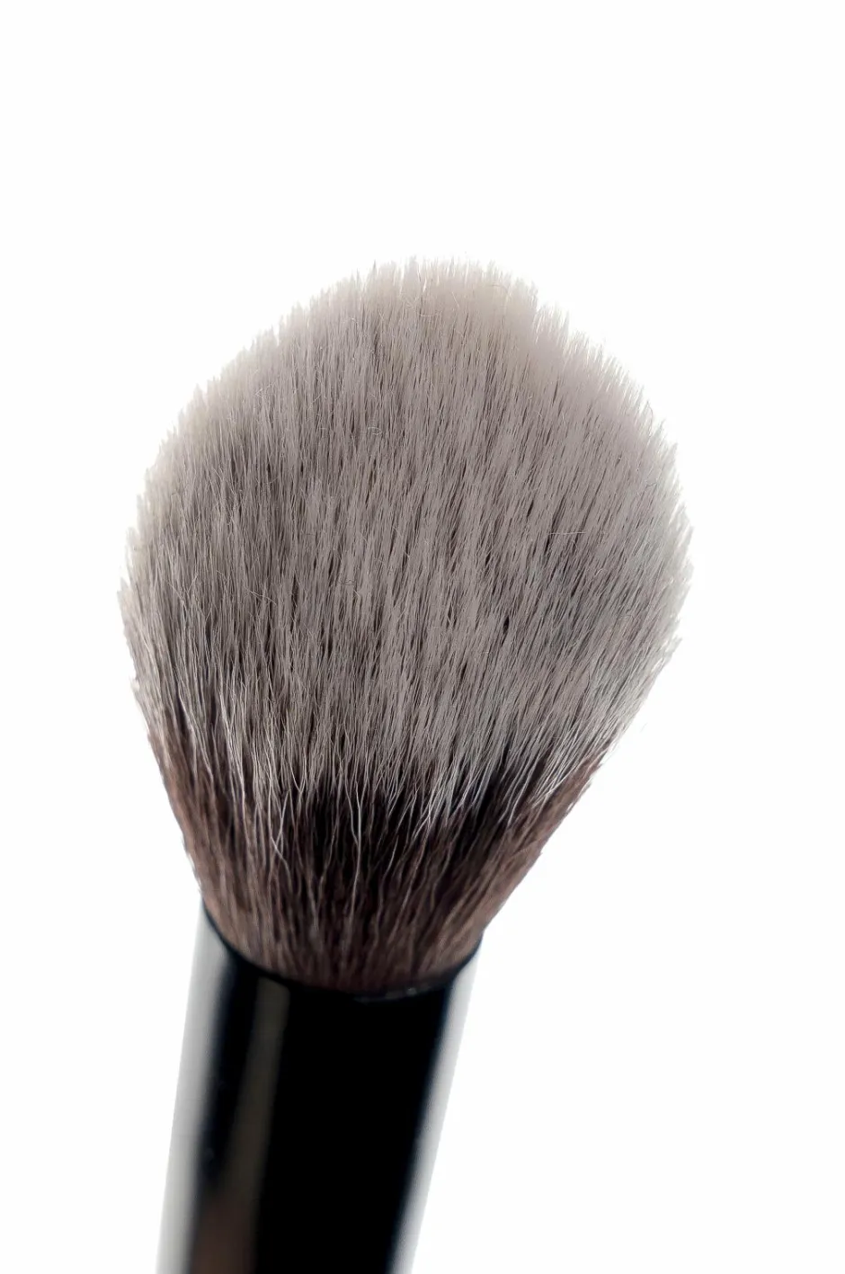 Brushworks No. 13 Highlight Brush^ Makeupbørster