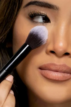 Brushworks No. 13 Highlight Brush^ Makeupbørster