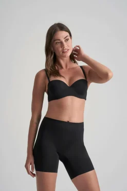 Online Formende shorts Smooth Essentials Mid Waist Short - light support Dame Shaping