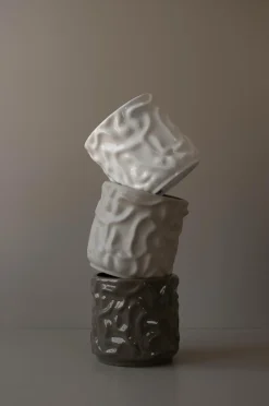DBKD Krukke Swoon Lille højde 16 cm^ Potteskjulere