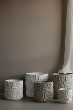 DBKD Krukke Swoon Stor højde 32 cm^ Potteskjulere