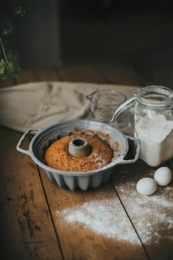Dorre Form til svampet kage Cookie^ Bagetilbehør & Bageredskaber