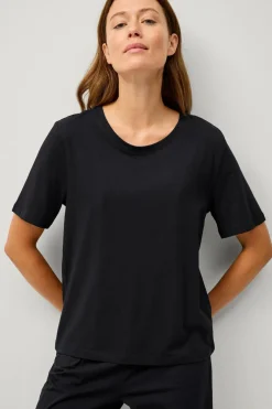 Outlet Collection Blødt pyjamassæt Dame Nattøj