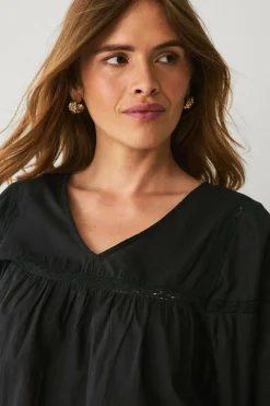 Hot Collection Bluse med blondeindsatser Dame Skjorter & Bluser