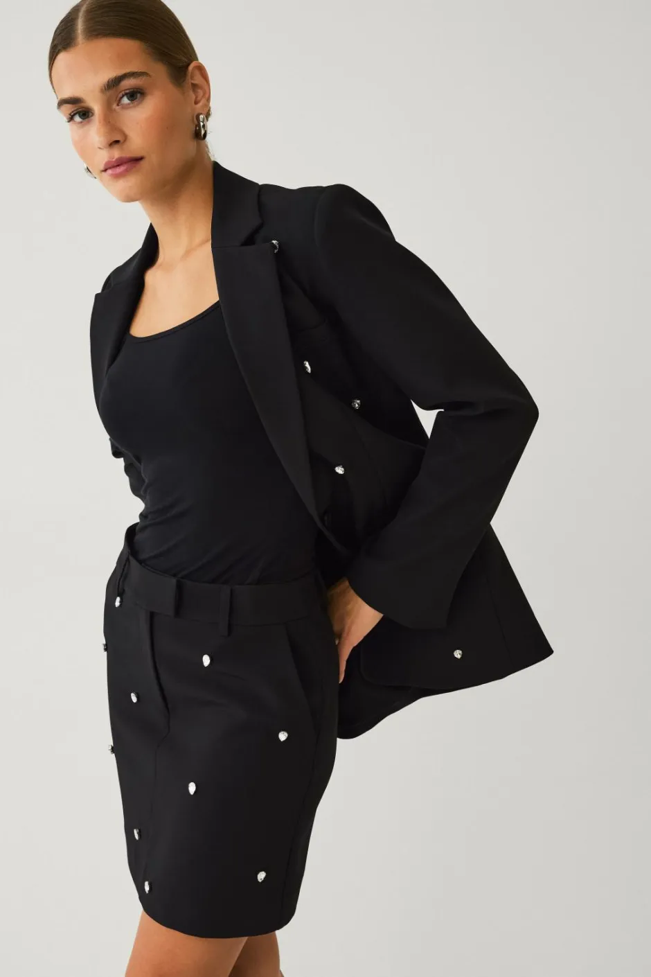Hot Collection Habitjakke med rhinstene Dame Blazere & Veste