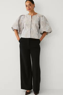 Ellos Collection Kort blusejakke med blomstermønster^Dame Blazere & Veste|Skjorter & Bluser
