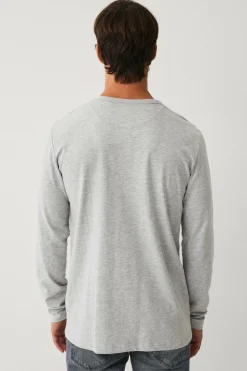 Collection Langærmet t-shirt med knaplukning T-Shirts & Tanktoppe