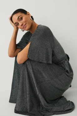 New Collection Maxi kjole i lurex med bindebælte Dame Kjoler
