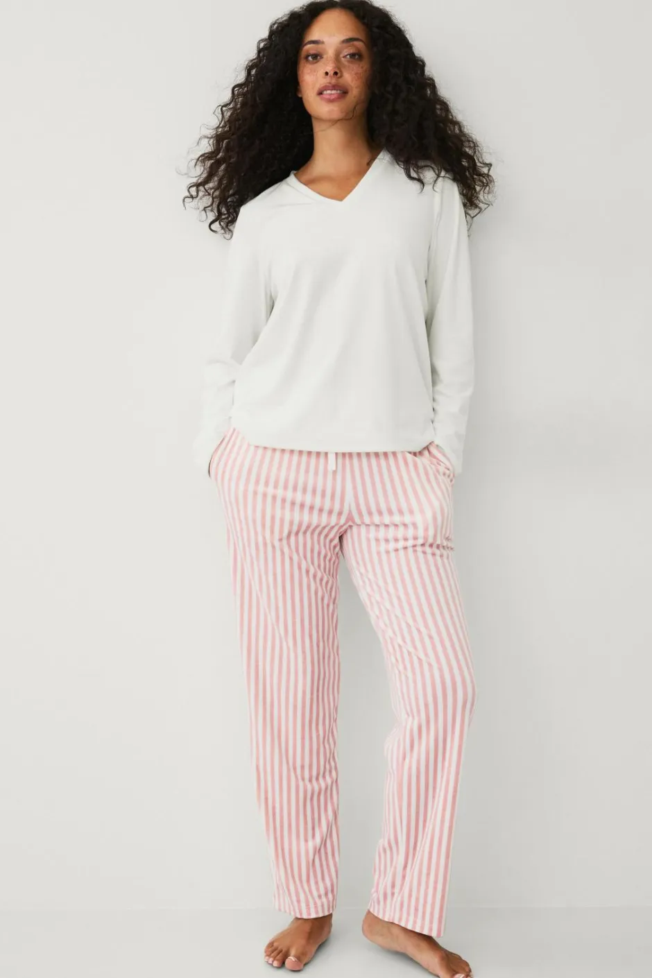 Ellos Collection Pyjamas i velour^Dame Nattøj