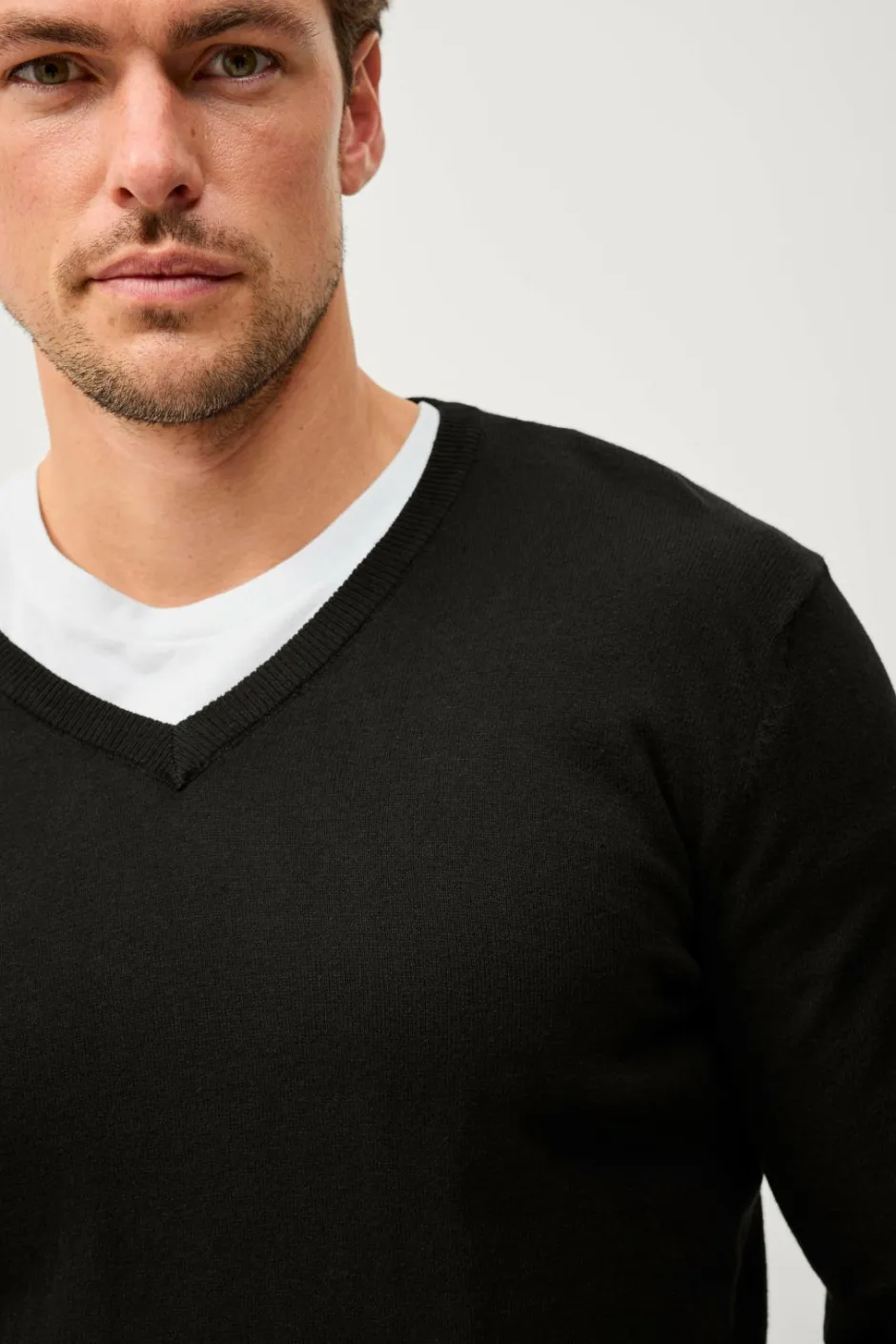 Outlet Collection Trøje med V-hals Basistøj|Trøjer
