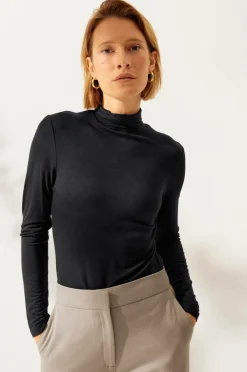 Outlet Collection Viskosestrik med rullekrave Dame Toppe & Tank-Toppe