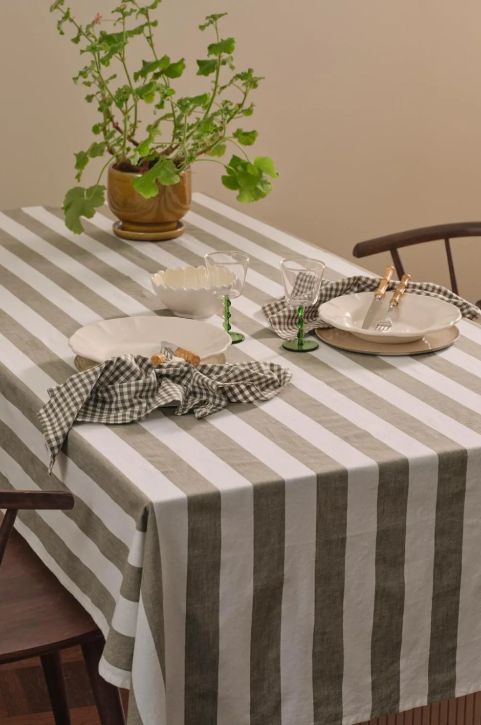 Best Home Dug Ramona Bordtekstiler