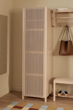 Hot Home Garderobe Stripe Garderobeskabe