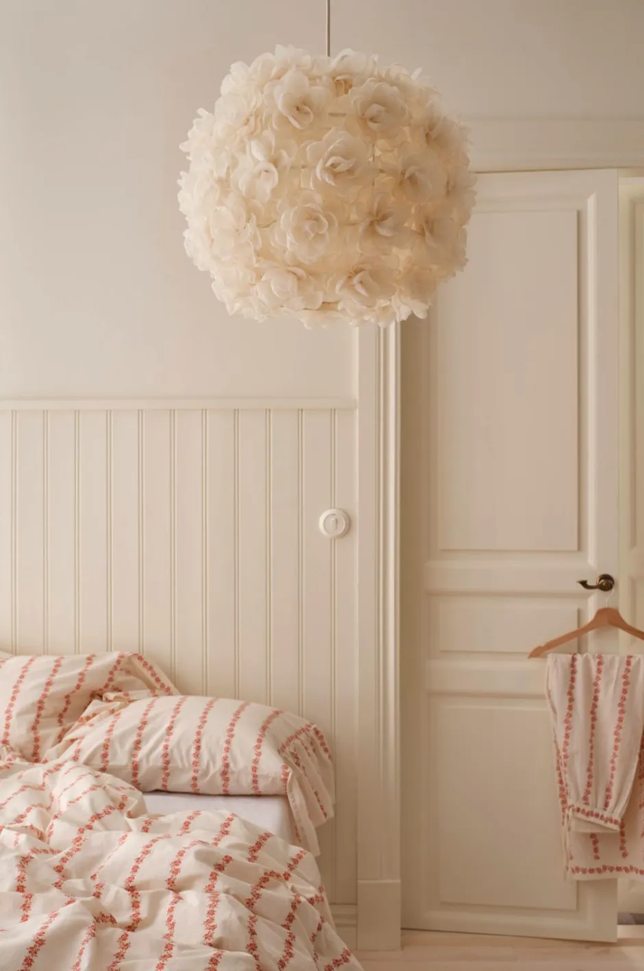 Ellos Home Loftslampe Dahlia Round 50^ Loftlamper