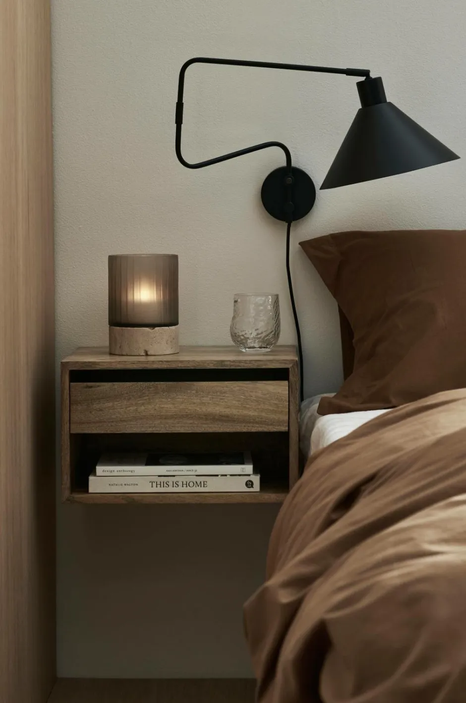 Discount Home Natbord/opbevaringshylde Cilla Borde