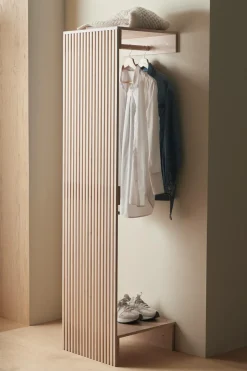 Discount Home Opbevaring i gangen / stumtjener Stripe Entrémøbler