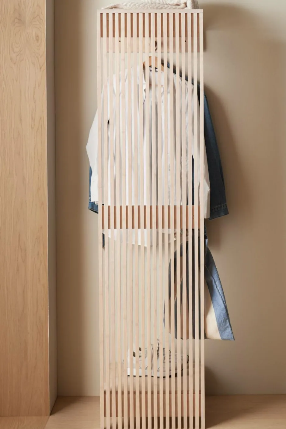 Discount Home Opbevaring i gangen / stumtjener Stripe Entrémøbler