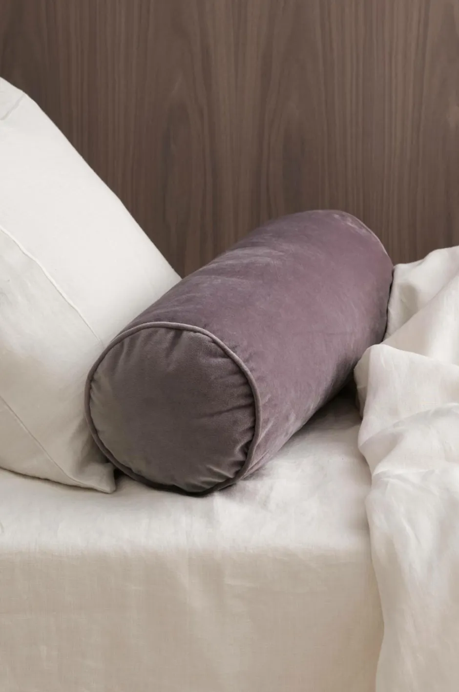 Sale Home Pølsepude Nora Cylinder i velour Pyntepuder & Betræk