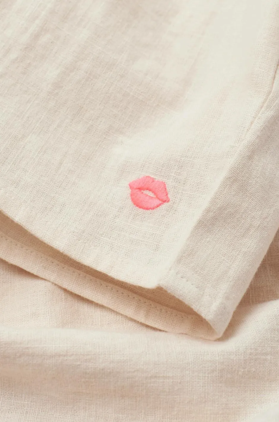 Discount Home Pyjamasshorts Elly i genanvendt halvlinned Homewear