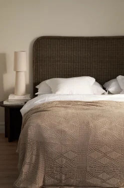 Outlet Home Sengegavl Helen Senge & Madrasser