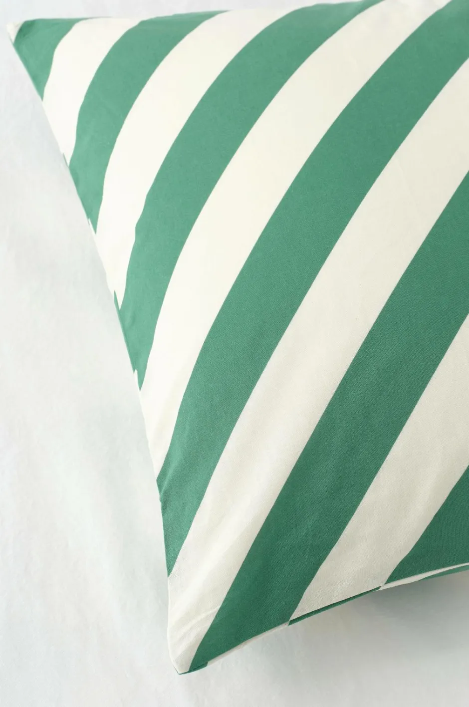 Ellos Home Sengesæt Diagonal Stripe i bomuld 2 dele^ Dynebetræk|Sengesæt