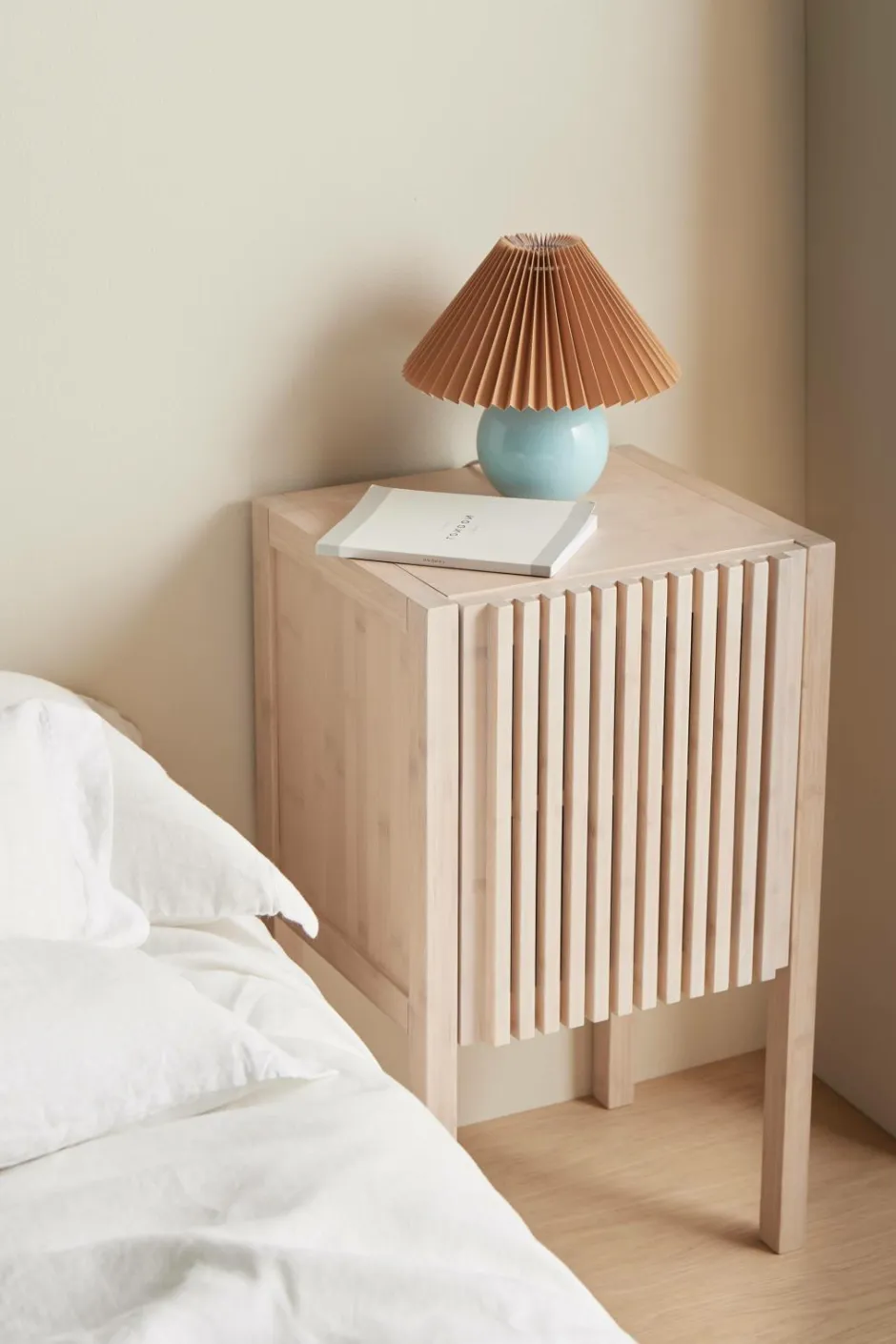 New Home Skab / Sengebord Stripe Reoler Og Opbevaring|Borde