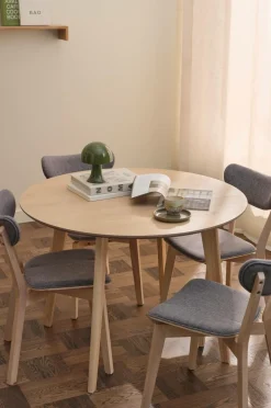 Ellos Home Spisegruppe Ridney med 1 bord + 4 stole med polstring^ Spisegrupper