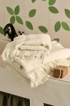 Discount Home Sæt med frottéhåndklæder Molly 4 dele Badeværelsestekstiler