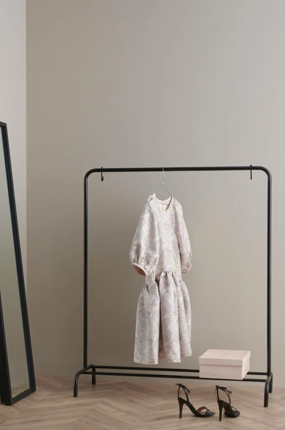 Outlet Home Tøjstativ Industri Reoler Og Opbevaring|Entrémøbler