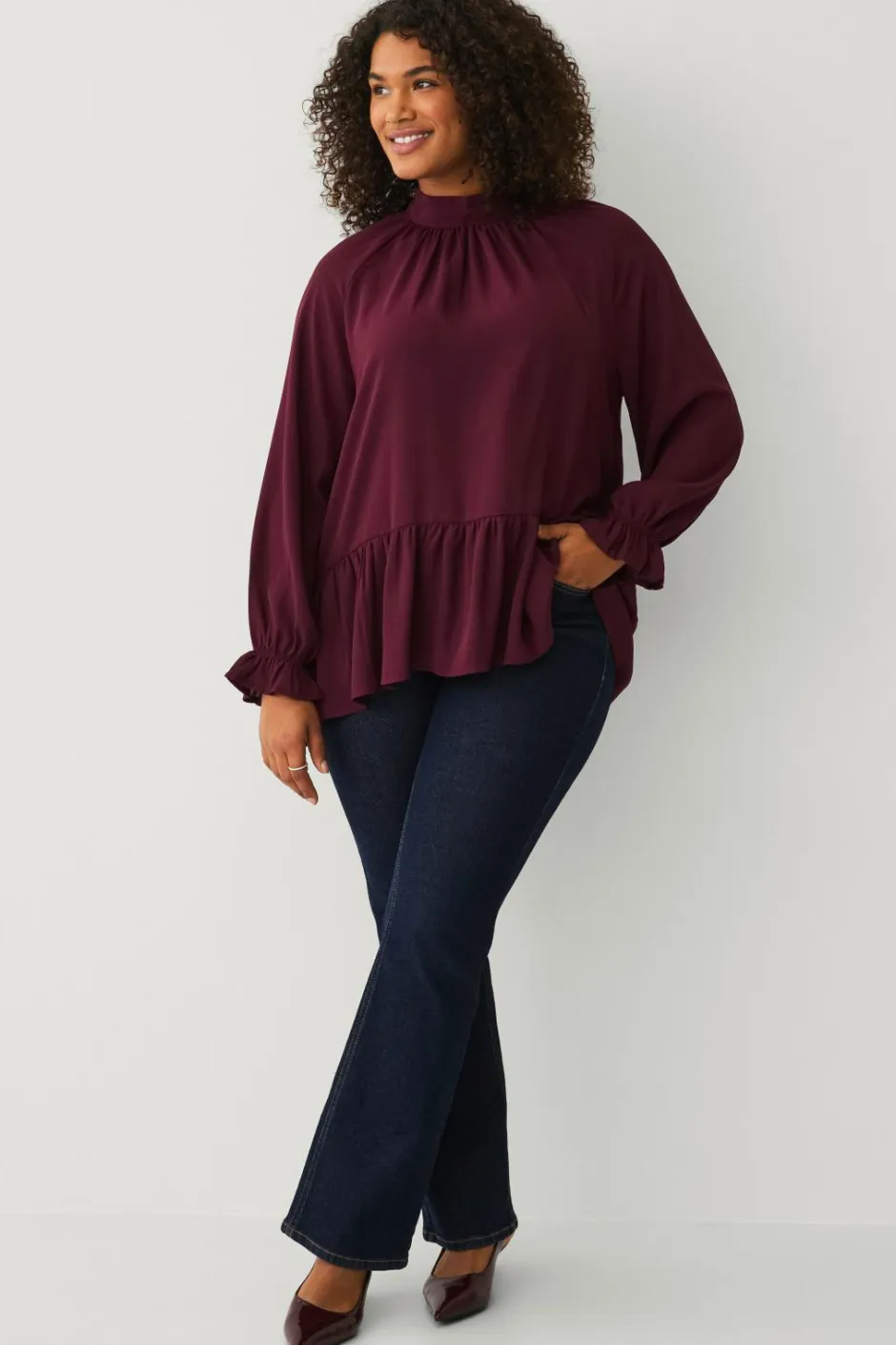 Sale Plus collection Chiffonbluse med flæser Dame Skjorter & Bluser
