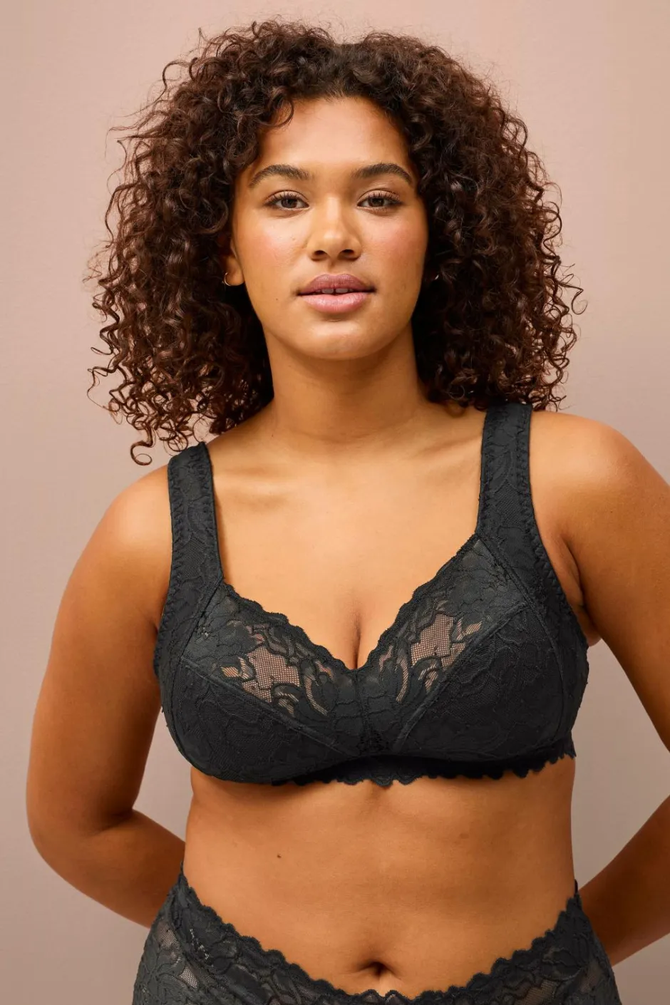 New Plus collection Blød bh med upolstrede skåle Dame Bh'Er