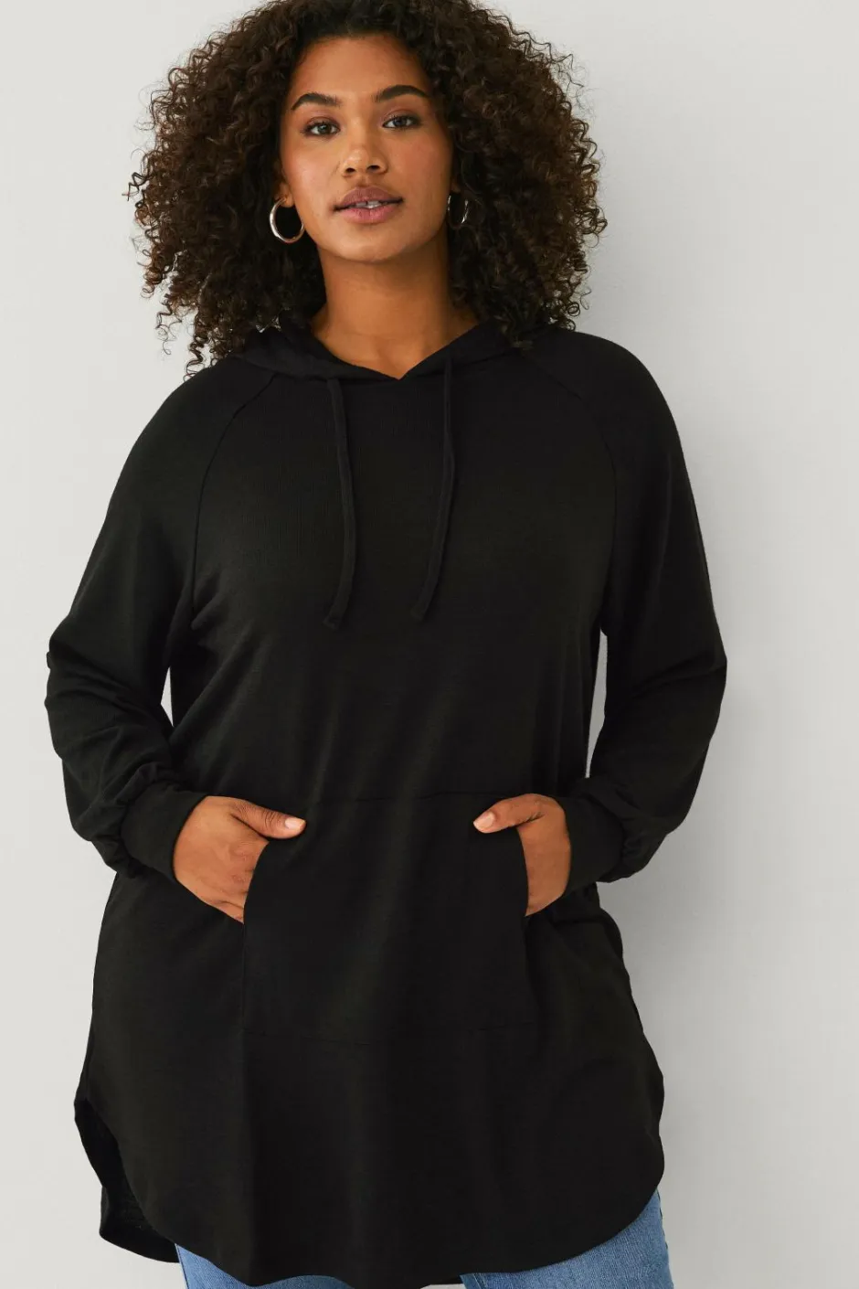 Ellos Plus collection Lang sweatshirt med hætte^Dame Sweatshirts & Hoodies