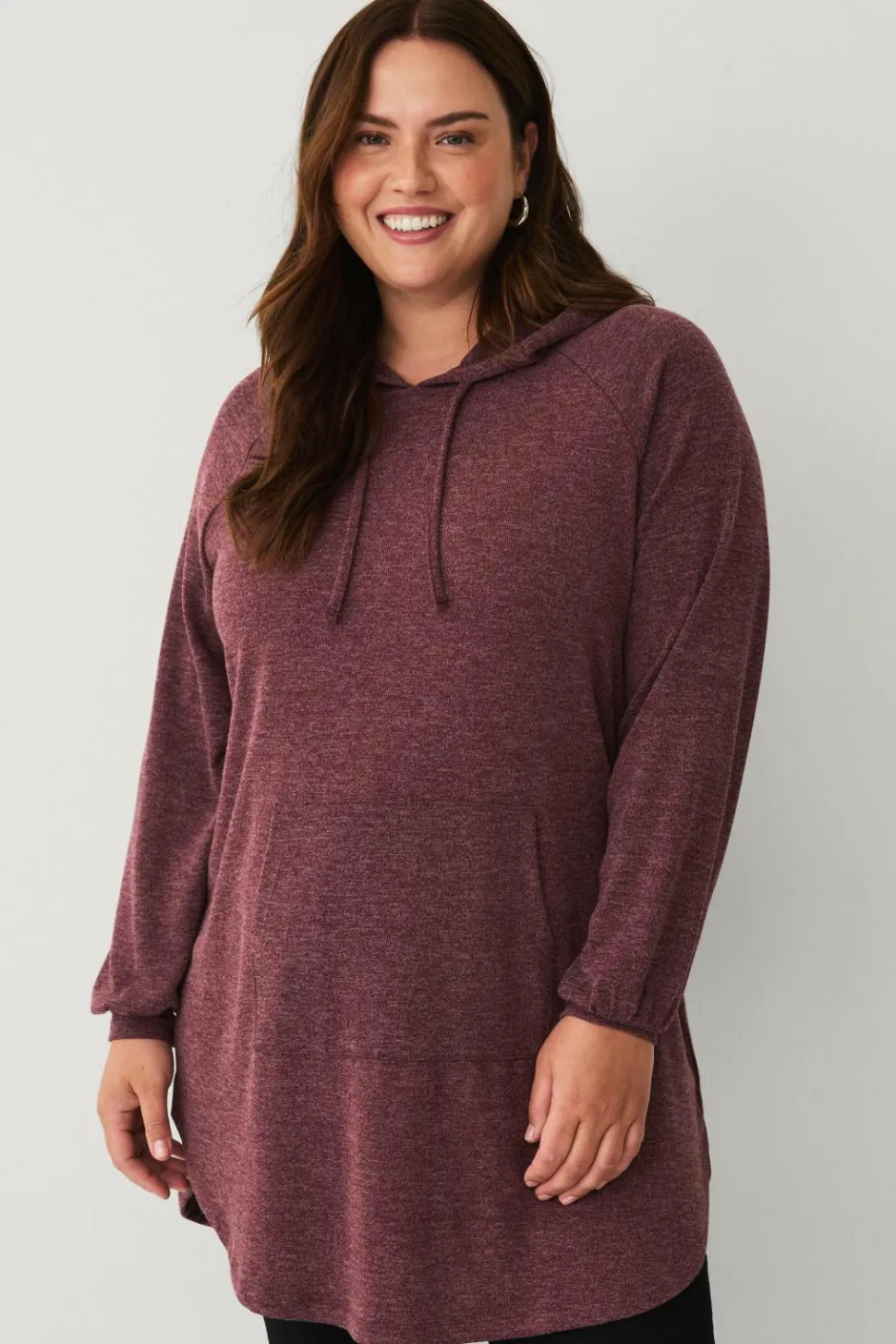 Ellos Plus collection Lang sweatshirt med hætte^Dame Sweatshirts & Hoodies