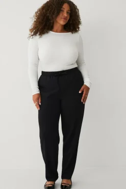 New Plus collection Bukser med afslappet pasform Dame Bukser
