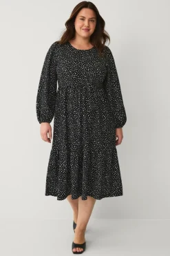 Outlet Plus collection Kjole med flæser Dame Kjoler