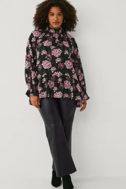Ellos Plus collection Chiffonbluse med flæser^Dame Skjorter & Bluser