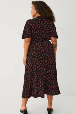 Plus collection Slå-om kjole med flæser Dame Kjoler