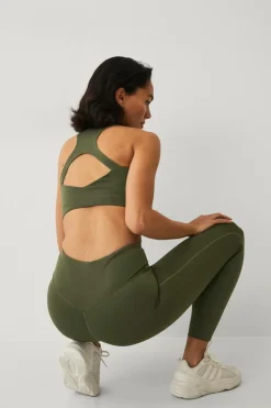 Outlet STUDIO Sports-bh Studio Bra High Neck Core Dame Træningstøj|Træningstøj