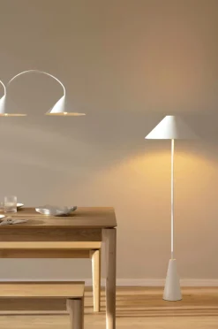 Globen Lighting Gulvlampe Cannes^ Gulvlamper