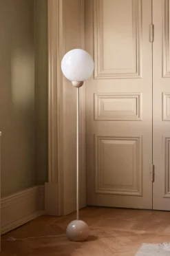 Outlet Gulvlampe Ripley Gulvlamper