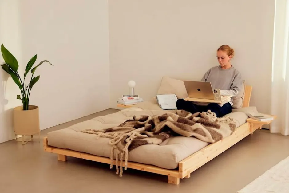 Outlet Social Bed W. 2 Pcs Back Rests And 2 Pcs Side Tables Senge & Madrasser