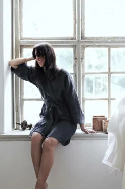 Lovely Linen Kimono Lovely i vasket hør^Dame Loungewear & Homewear