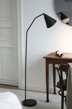 Markslöjd Gulvlampe Funil 3-Step LED^ Gulvlamper