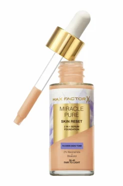 Max Factor Miracle Pure Serum Foundation^ Ansigt