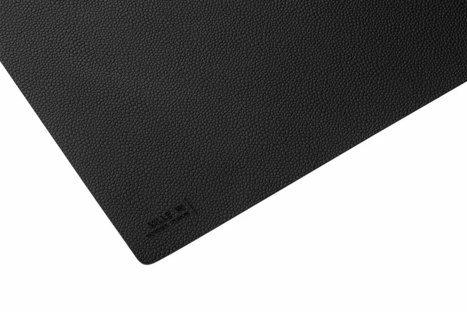 MiLLE W NORDISK DESIGN Skrivebordsunderlag 70x30cm^ Kontorartikler