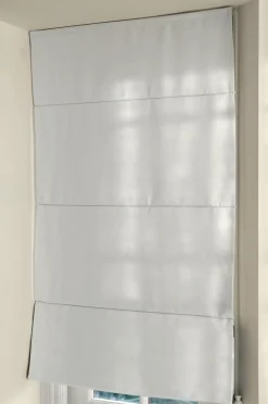 Mimou Liftgardin Hotel Dim Out 220 cm høj^ Foldegardiner