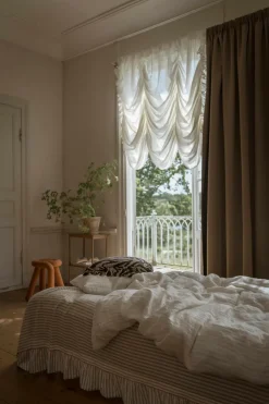 Mimou Mørklæggende hotelgardin - dobbelt bredde^ Mørklægningsgardiner