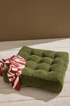 Online Luca gulvpude manchester 64x64x15 cm Puffer & Fodskamler